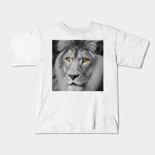 Lion King with Orange Eyes Kids T-Shirt